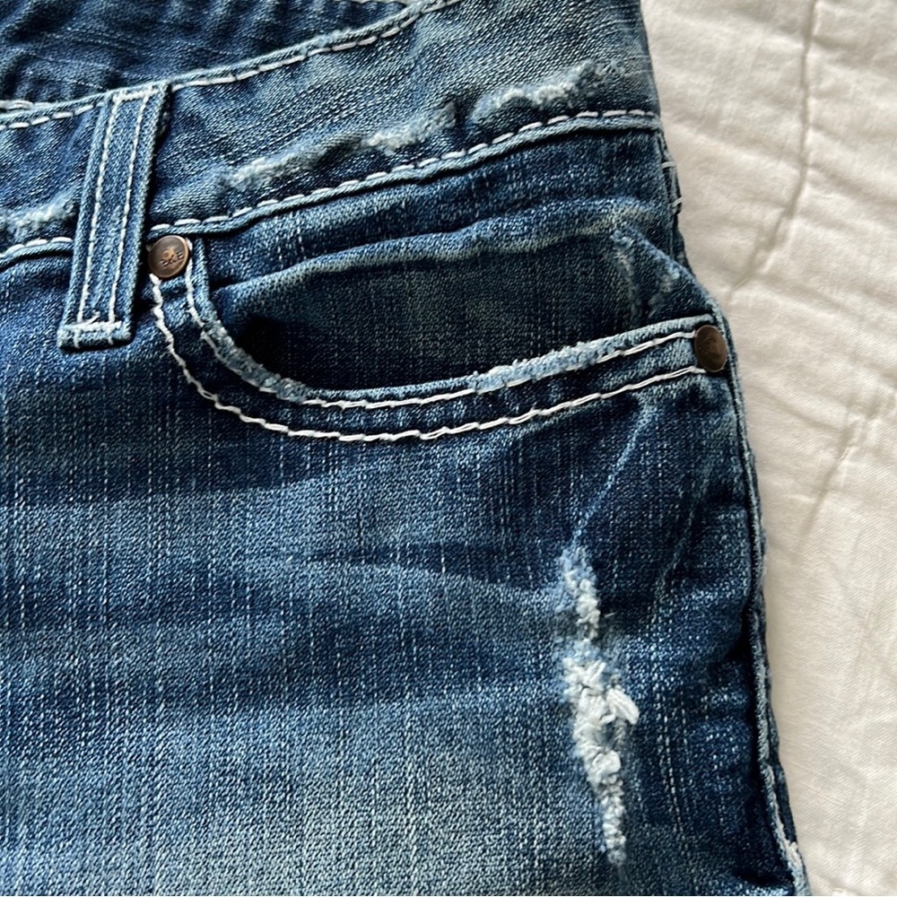 Buckle Short Bundle - image 3